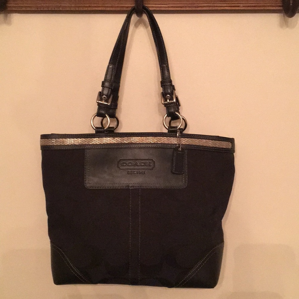 Coach shoulder bag